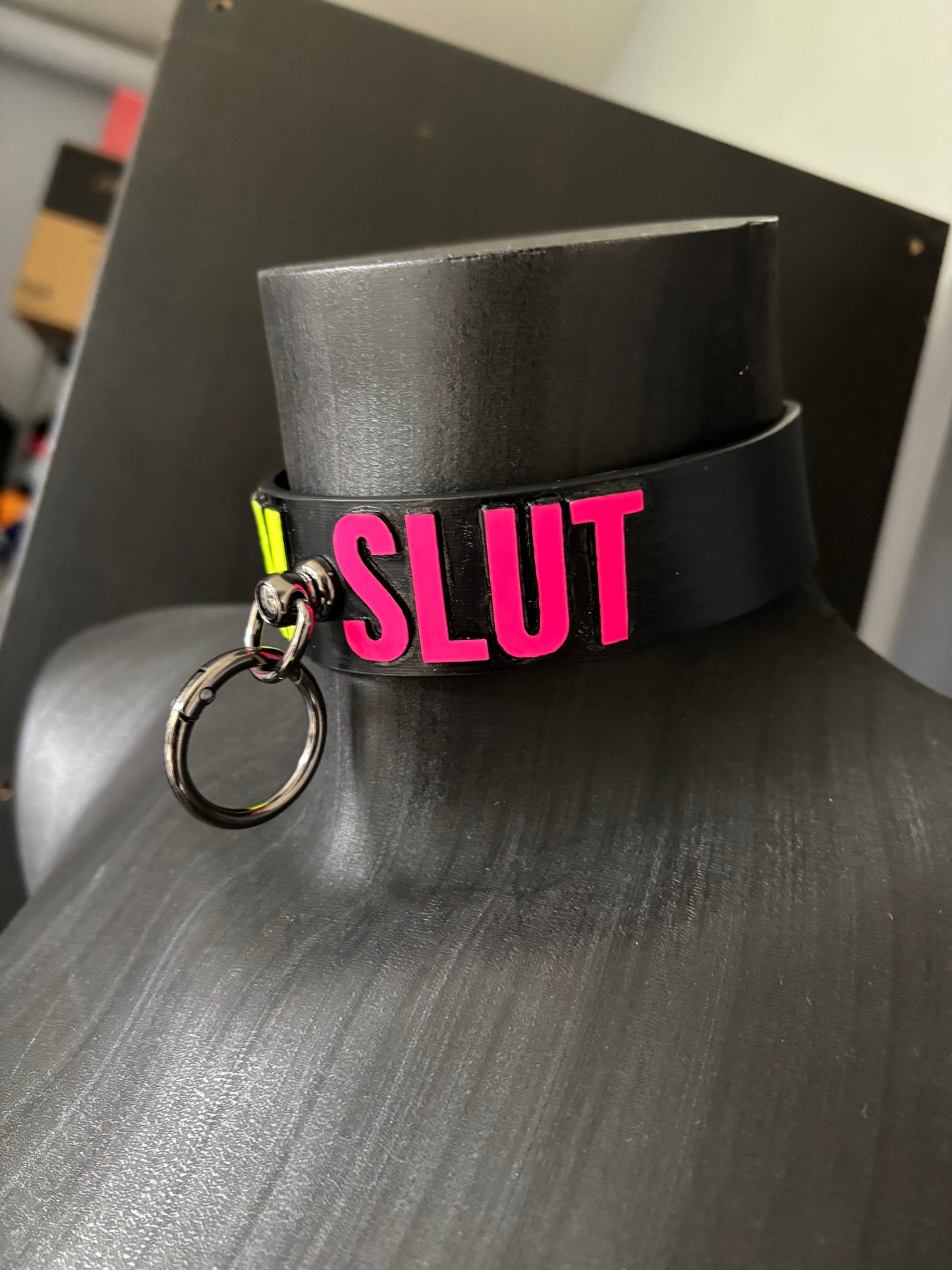 Big Black Choker (BBC)