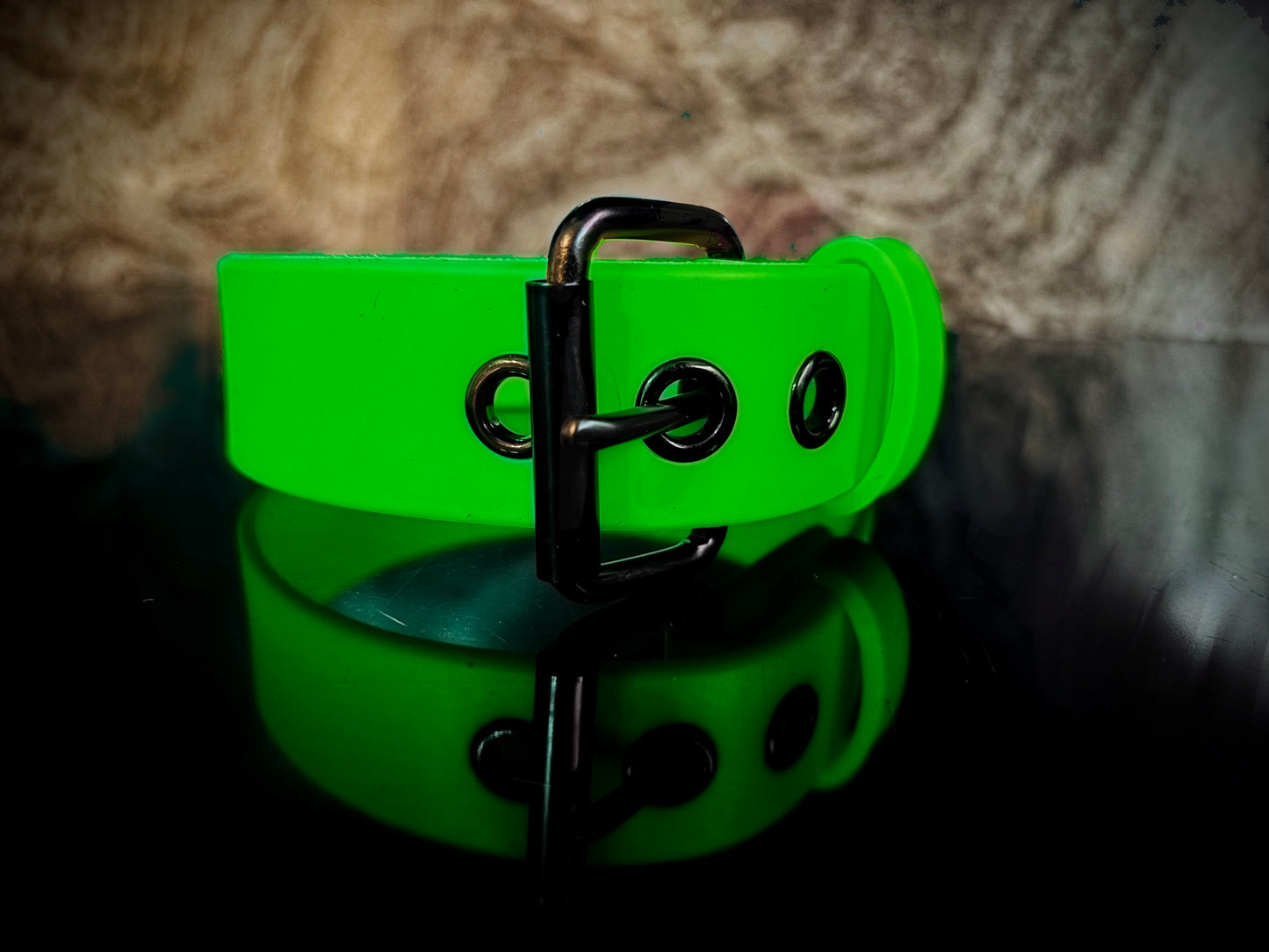 Liquid Neon Collar