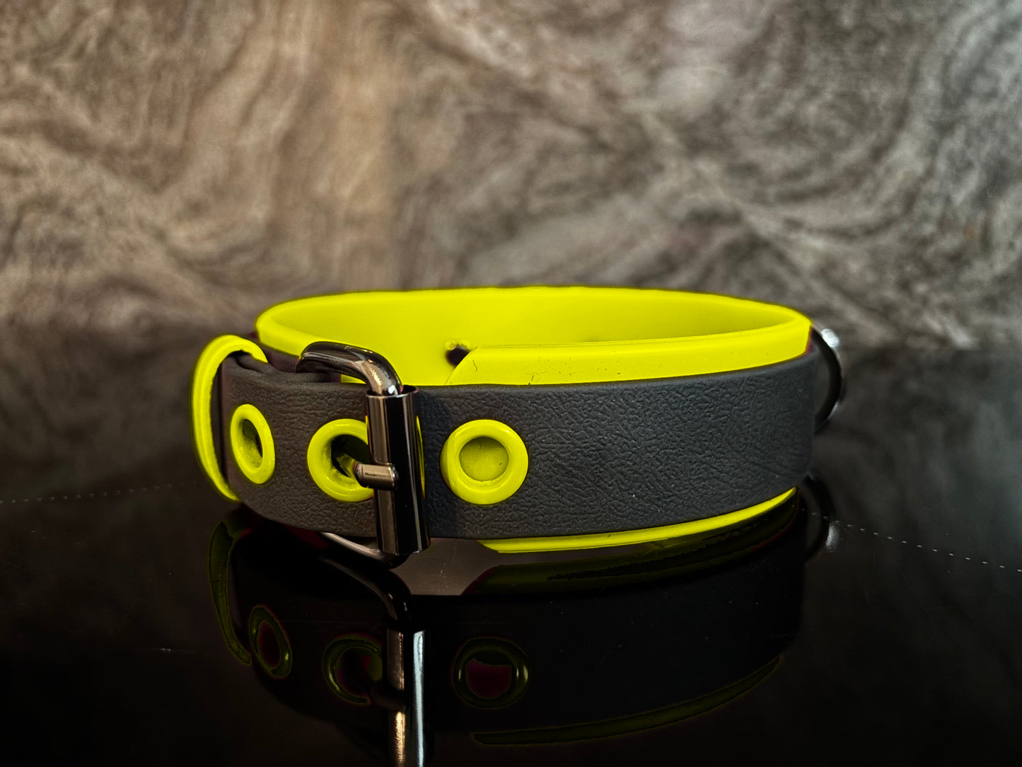 Neon Shadow Collar