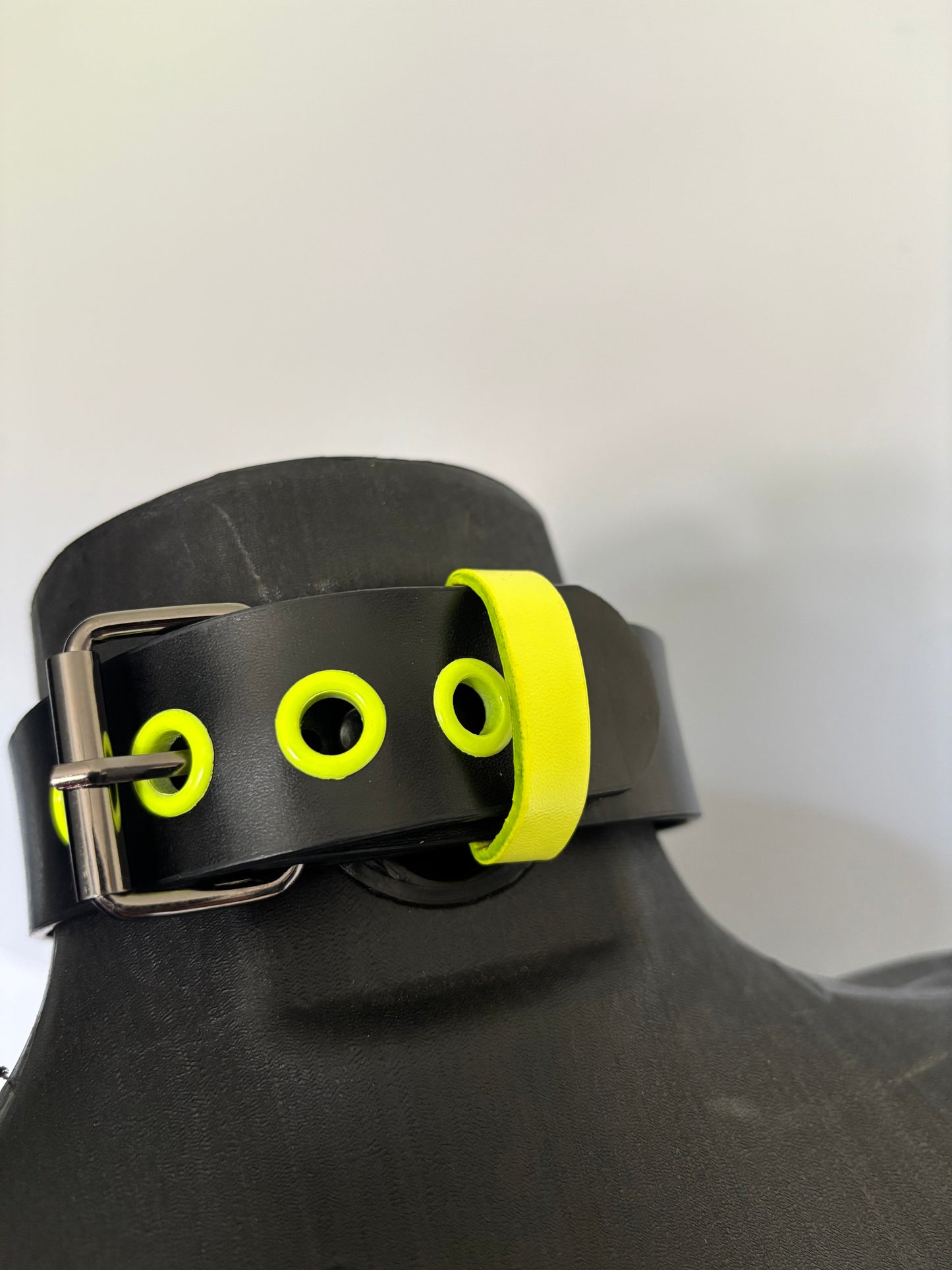 Big Black Choker (BBC)