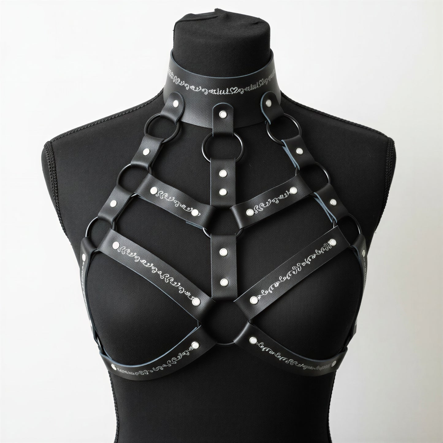 Velvet Venom Harnas
